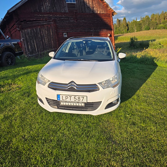 Citroen C4 2 of 9