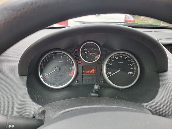 Peugeot 206+ 12 of 12
