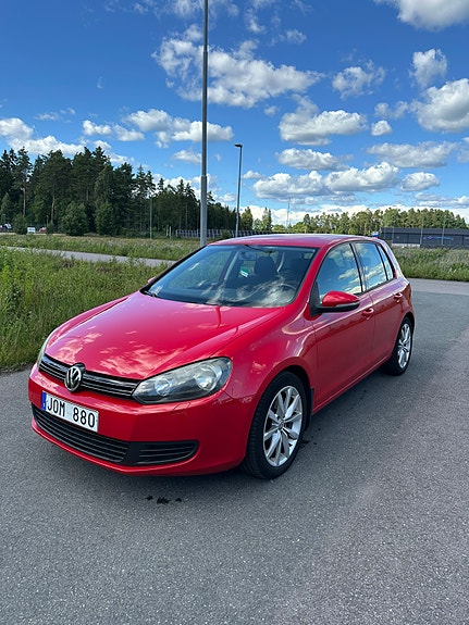 Volkswagen Golf VI 2 of 5