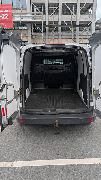 Ford Transit Connect 8 of 9