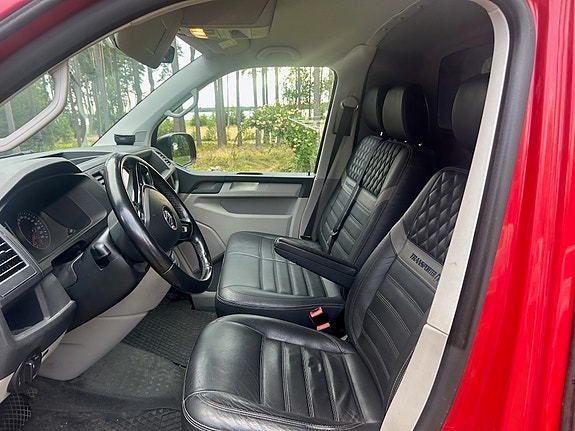 Volkswagen Transporter 4 of 4