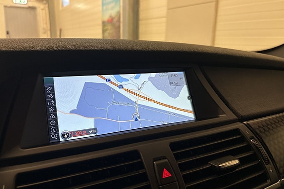 BMW X6 24 of 27