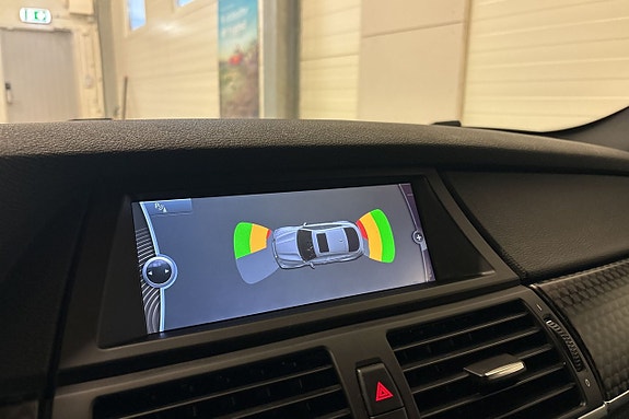 BMW X6 23 of 27