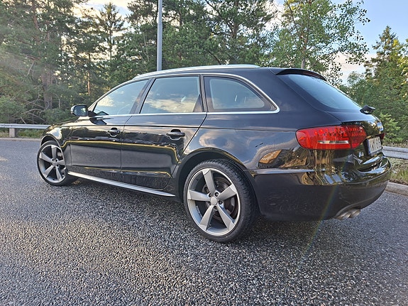Audi A4 3 of 10