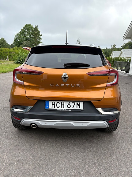 Renault Captur 4 of 5