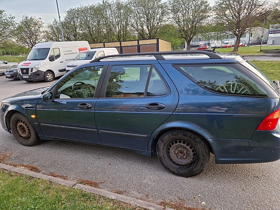 Saab 9-5 3 of 5