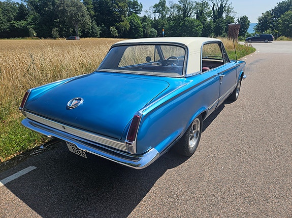 Chrysler Valiant 3 of 5