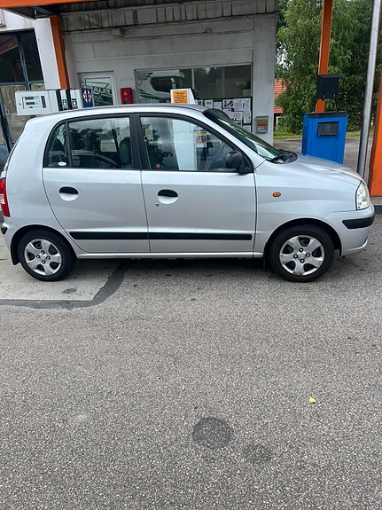 Hyundai Atos 2 of 5