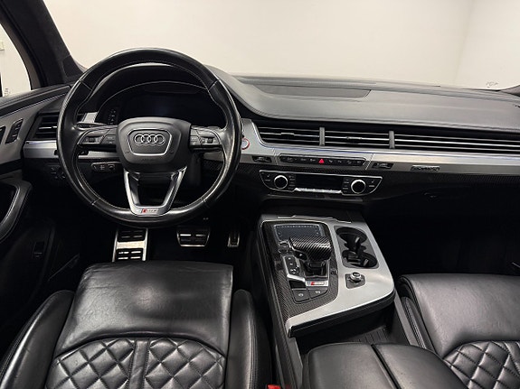 Audi SQ7 9 of 25
