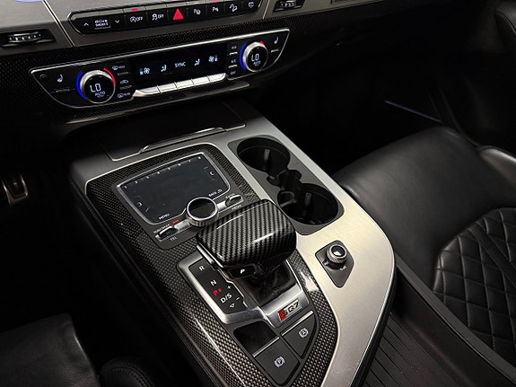Audi SQ7 18 of 25