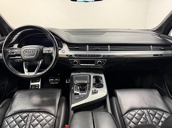 Audi SQ7 10 of 25