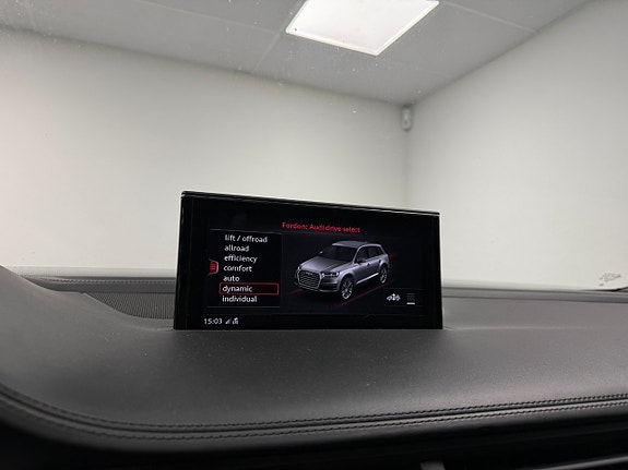 Audi SQ7 19 of 25
