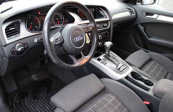 Audi A4 3 of 18
