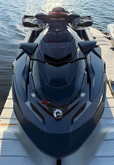 Sea-Doo RXT-X RS 300 Triple Black • Endast 35 h • Uttagen 2023 • BRP Audio 6 of 9