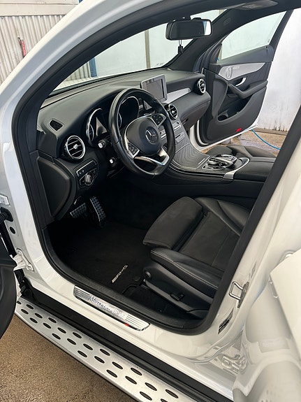 Mercedes-Benz GLC220 d 5 of 5