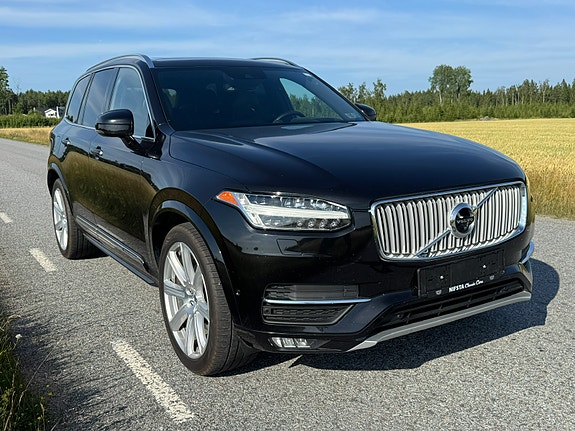 Volvo XC90 6 of 15