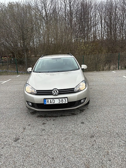 Volkswagen Golf VI 21 of 22