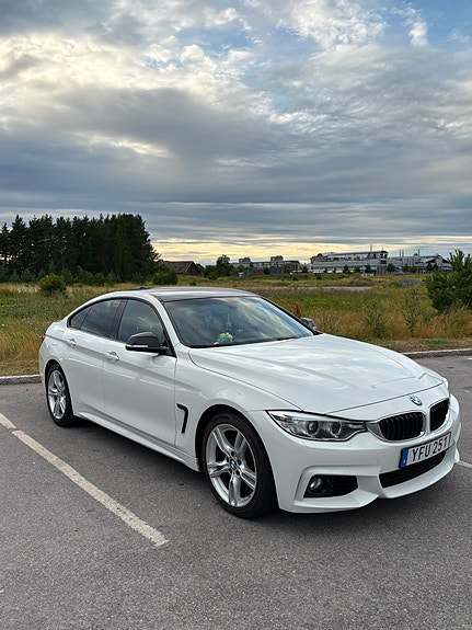 BMW 418d 3 of 5