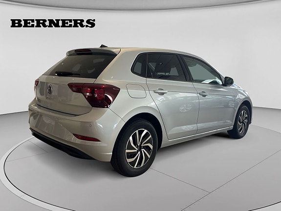 Volkswagen Polo 5 of 16