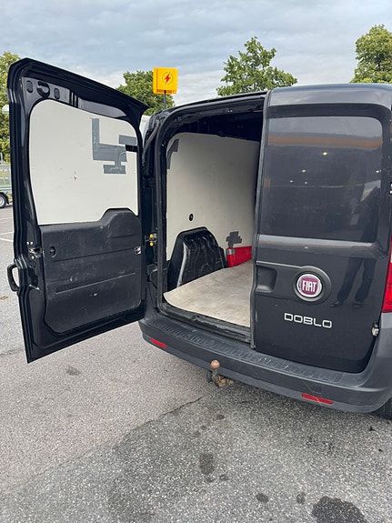 Fiat Doblo 12 of 21