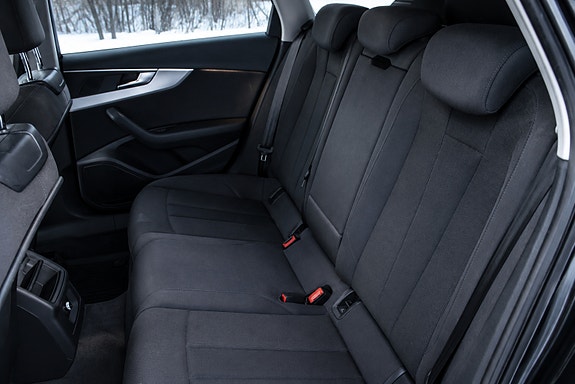 Audi A4 7 of 8