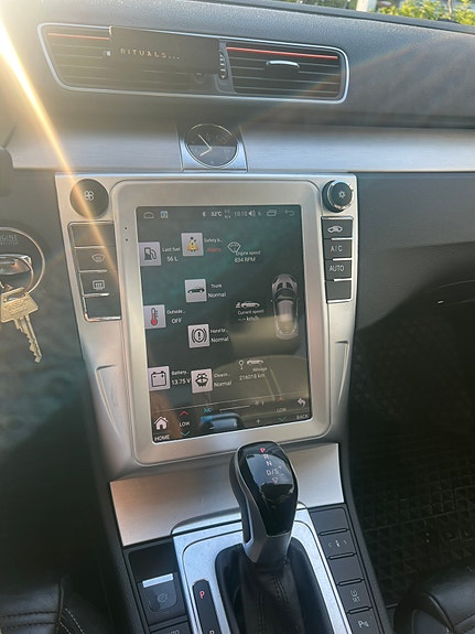 Volkswagen Passat CC 11 of 12