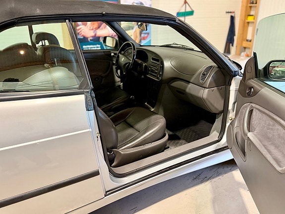 Saab 9-3 22 of 28