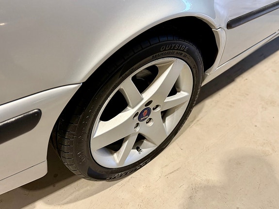 Saab 9-3 12 of 28