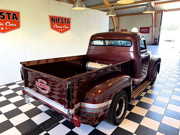 Ford F-100 8 of 30