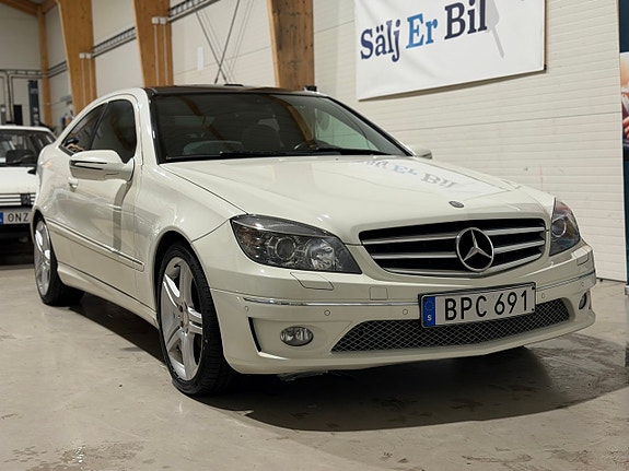 Mercedes-Benz CLC180 2 of 5