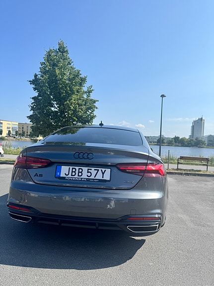 Audi A5 3 of 5