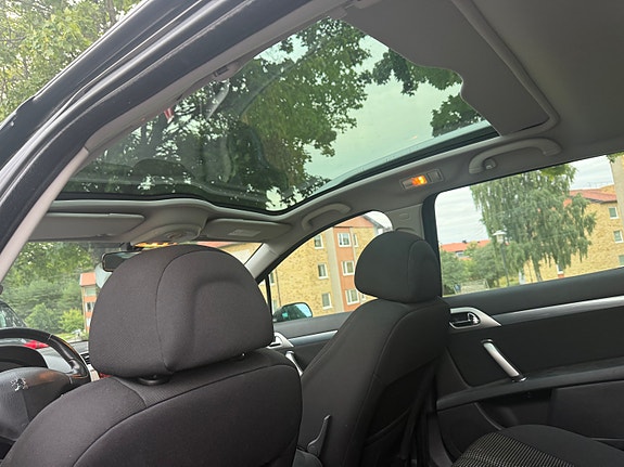 Peugeot 407 8 of 13