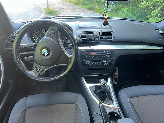 BMW 118d 5 of 5