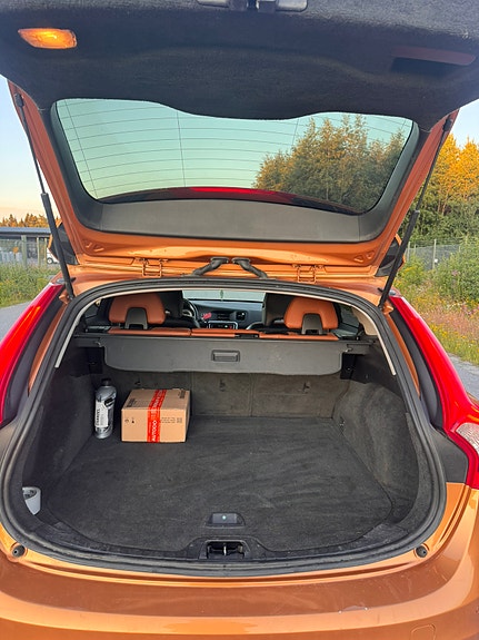 Volvo V60 8 of 10