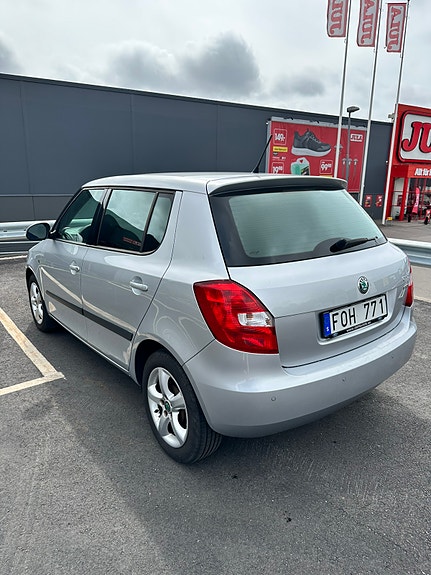Skoda Fabia 5 of 8