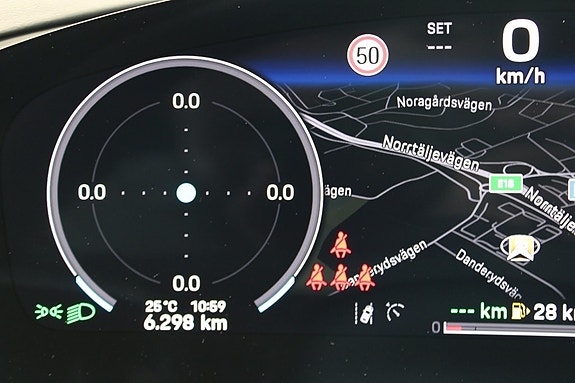 Porsche Cayenne 15 of 19