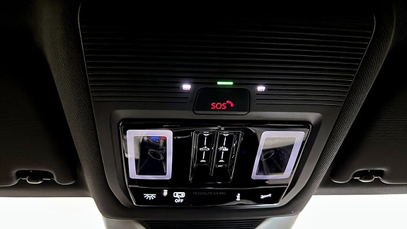 Volkswagen Passat 25 of 25