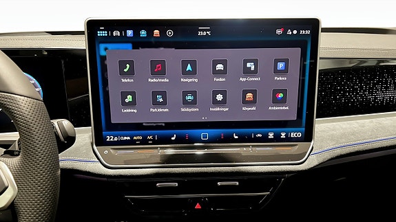 Volkswagen Passat 10 of 25