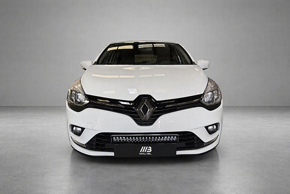 Renault Clio 2 of 20