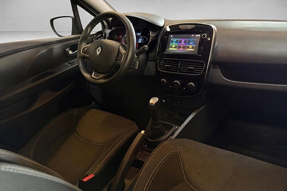 Renault Clio 10 of 20