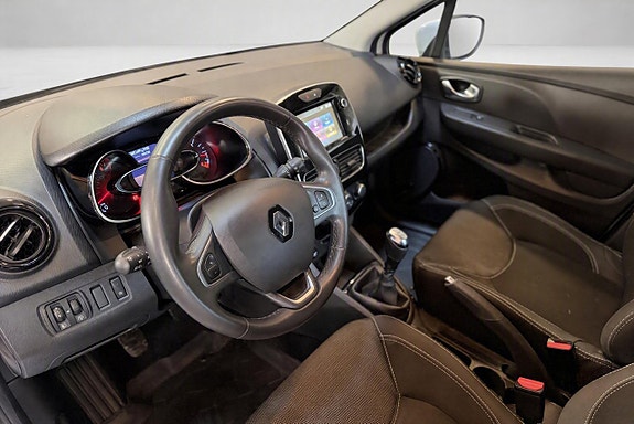 Renault Clio 16 of 20
