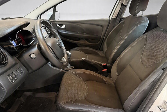 Renault Clio 12 of 20