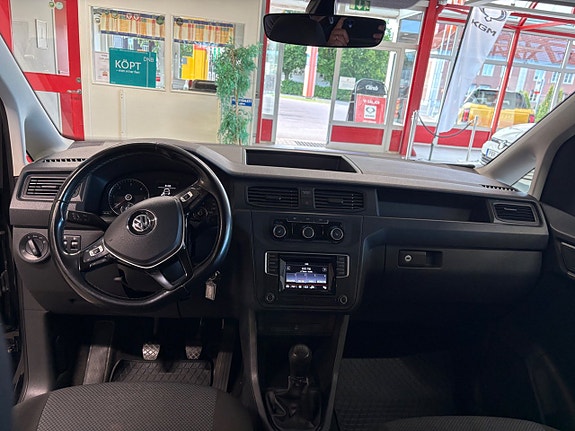 Volkswagen Caddy 10 of 11