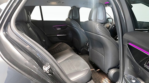 Mercedes-Benz C300 5 of 17