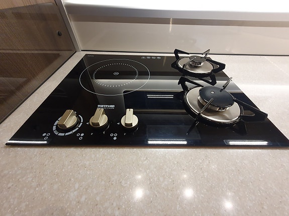 Kabe Imperial Travel Master Intergrated 860 LGB 9 of 21