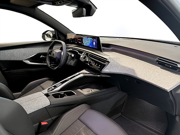 Peugeot 3008 14 of 16