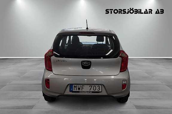 Kia Picanto 4 of 5