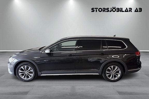 Volkswagen Passat Alltrack 6 of 21