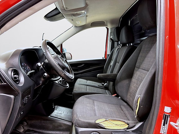 Mercedes-Benz Vito 114 12 of 13