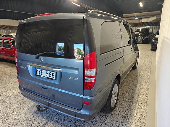 Mercedes-Benz Viano 5 of 5